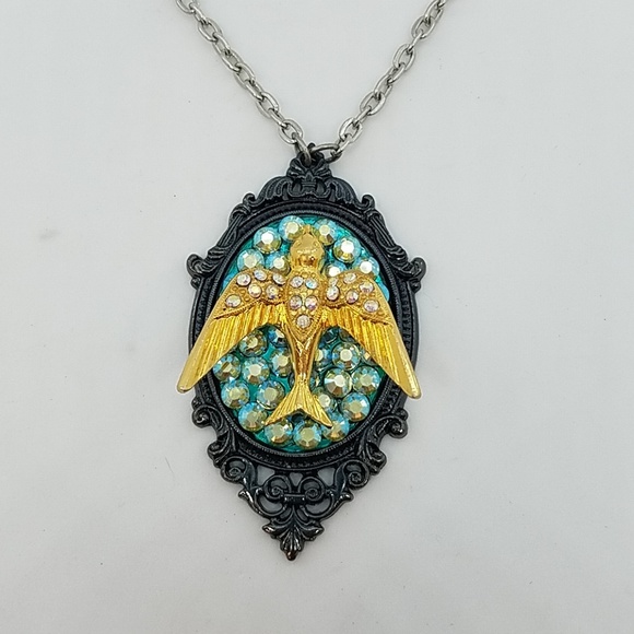 GASOLINE GLAMOUR Jewelry - Rhinestone sparrow charm necklace sample GASOLINE GLAMOUR Jewelry - Rhinestone sparrow charm necklace sample